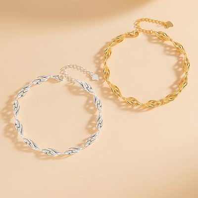 Lắc Tay Bạc Nữ Trơn Dạng Xoắn Elizabeth LILI 172224 1