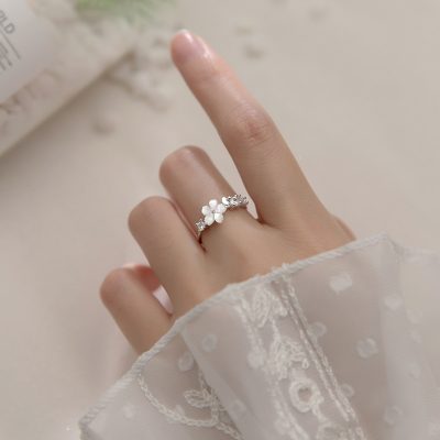 Nhẫn Bạc Nữ đính đá CZ Hình Hoa Mai Cách điệu Brianna LILI 093685 12