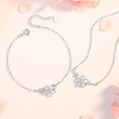 Lắc Tay Bạc Nữ đính đá CZ Hoa Anh đào Wrenley LILI 175555 3