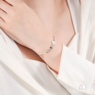 Lắc Tay Bạc Nữ đính đá CZ Hoa Bướm Marceline LILI 176186 4