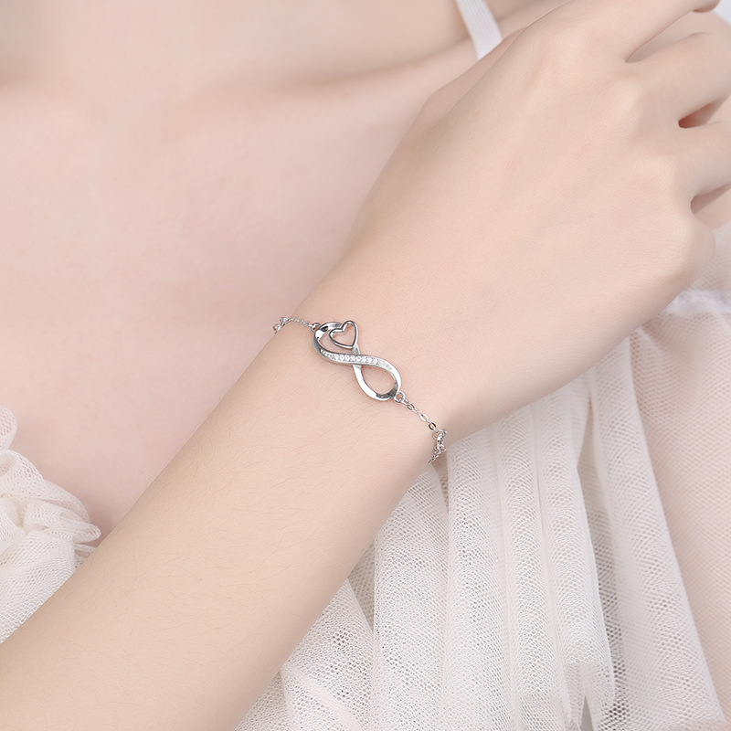 Lắc Tay Bạc Nữ đính đá CZ Vô Cực Trái Tim Briella LILI 176085 4