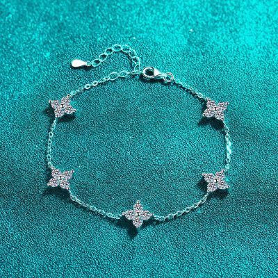 Lắc Tay Bạc Nữ đính Kim Cương Moissanite Cỏ 4 Lá Maliyah LILI 176440 1
