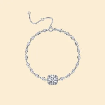 Lắc Tay Bạc Nữ đính Kim Cương Moissanite Mặt Vuông Daniella LILI 176379 1