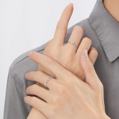 Nhẫn đôi Bạc Trơn Nút Thắt Vô Cực Vanessa LILI 174786 2