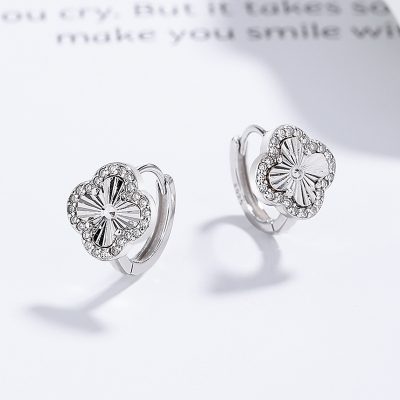 Bông Tai Bạc Nữ đính đá CZ Cỏ 4 Lá Camila LILI 182069 4