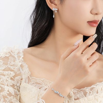 Bông Tai Bạc Nữ đính đá CZ Hồ điệp Sienna LILI 181565 6