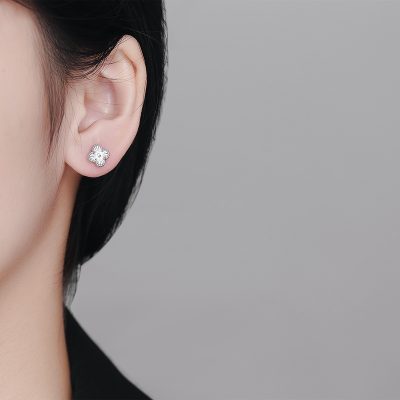 Bông Tai Bạc Nữ Hình Cỏ 4 Lá Celeste LILI 181696 3