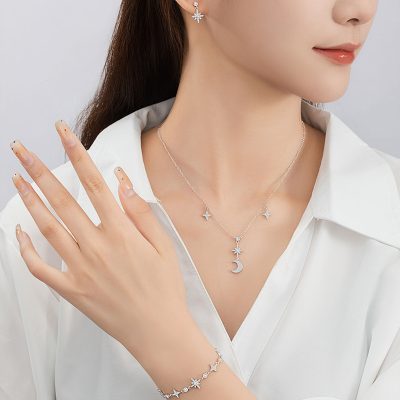 Dây Chuyền Bạc Nữ đính đá CZ Trăng Và Sao Nova LILI 180972 2
