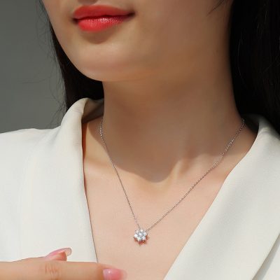 Dây Chuyền Bạc Nữ đính Kim Cương Moissanite Bông Tuyết Josie LILI 181408 2