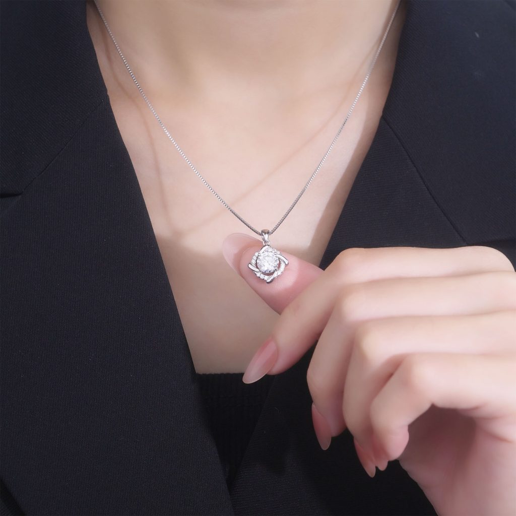Dây Chuyền Bạc Nữ đính Kim Cương Moissanite Tròn Cách điệu LILI 413898