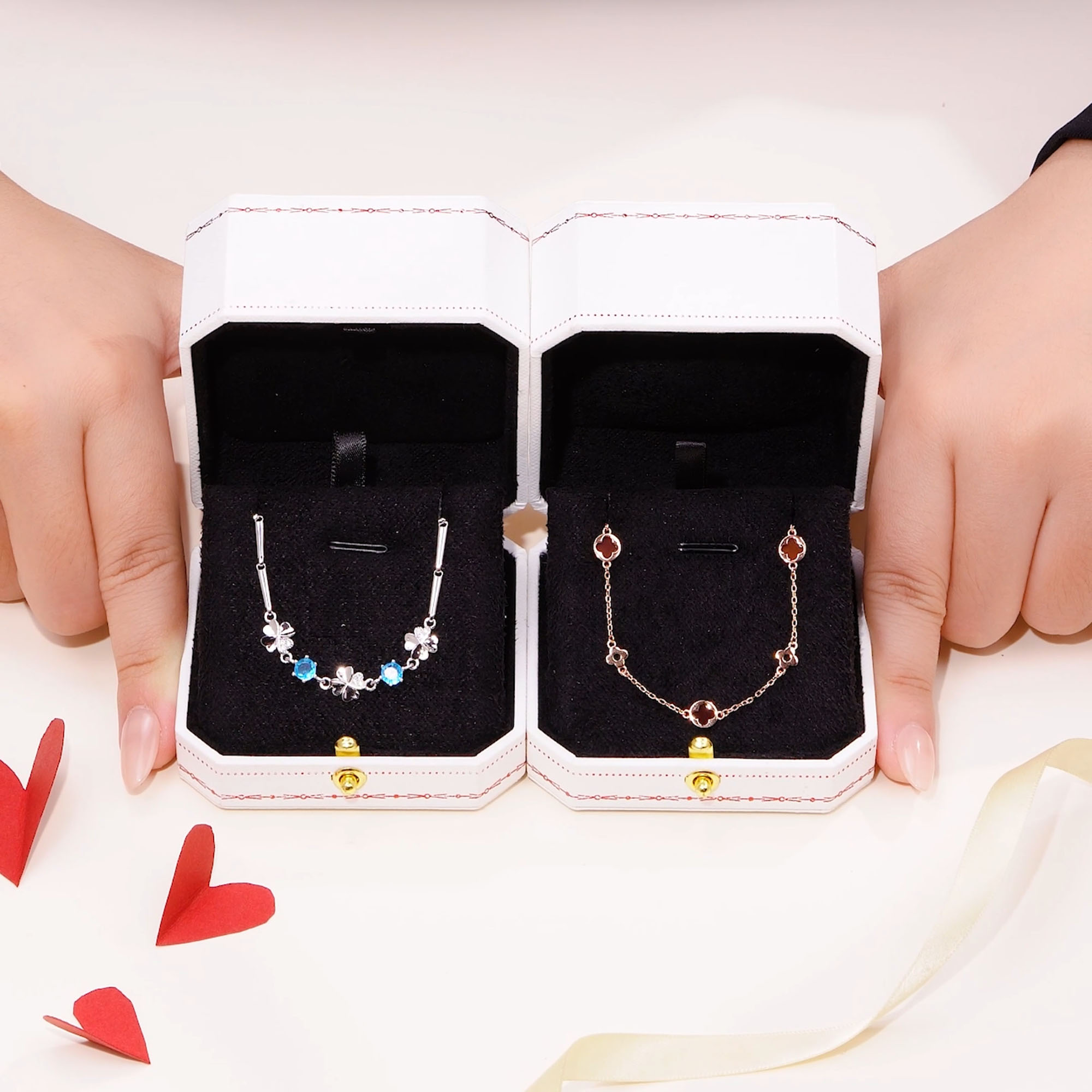 2 Lắc Tay Cỏ 4 Lá Best Seller Của Trang Sức LiLi