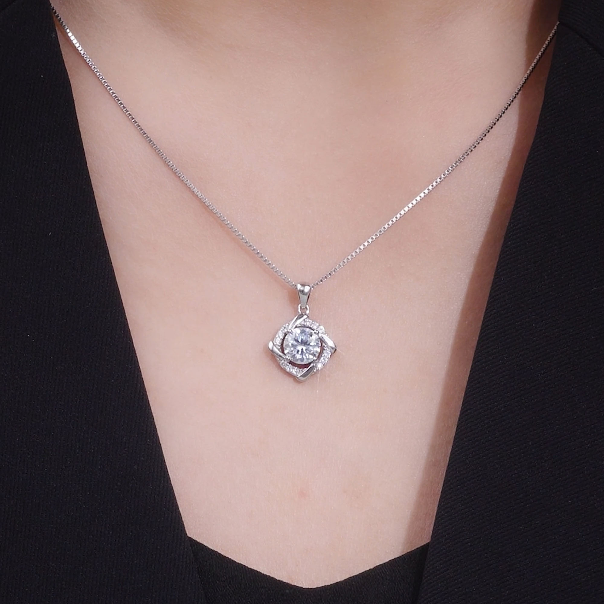 Dây Chuyền Bạc Nữ đính Moissanite Tròn Cách điệu LILI 413898